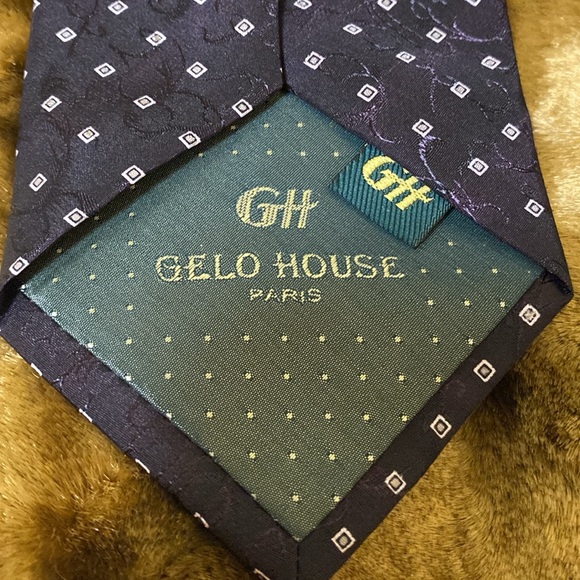 Gelo House Paris China Airlines Tie - Picture 2 of 4